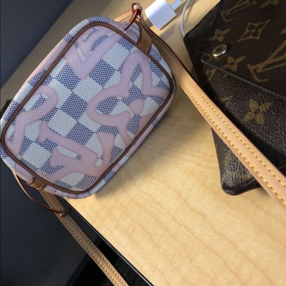 SOLD! - Picture 3 of 7